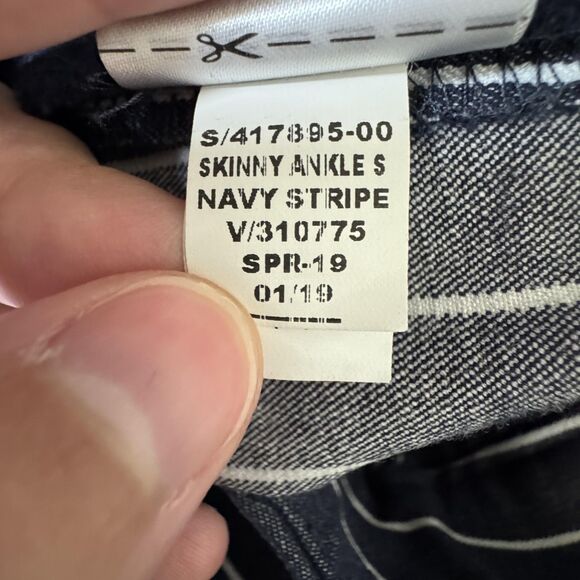 GAP Pants Womens 4 Navy Stripe Signature Skinny Ankle Work Office Stretch - Picture 10 of 13